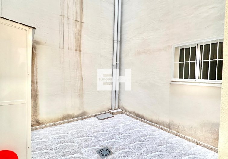 Segunda mano - Apartamento  - Torrevieja - Centro