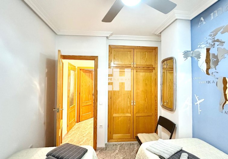 Segunda mano - Apartamento  - Torrevieja - Centro