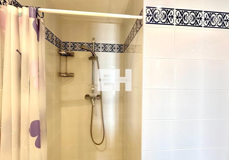 Segunda mano - Apartamento  - Torrevieja - Los Frutales