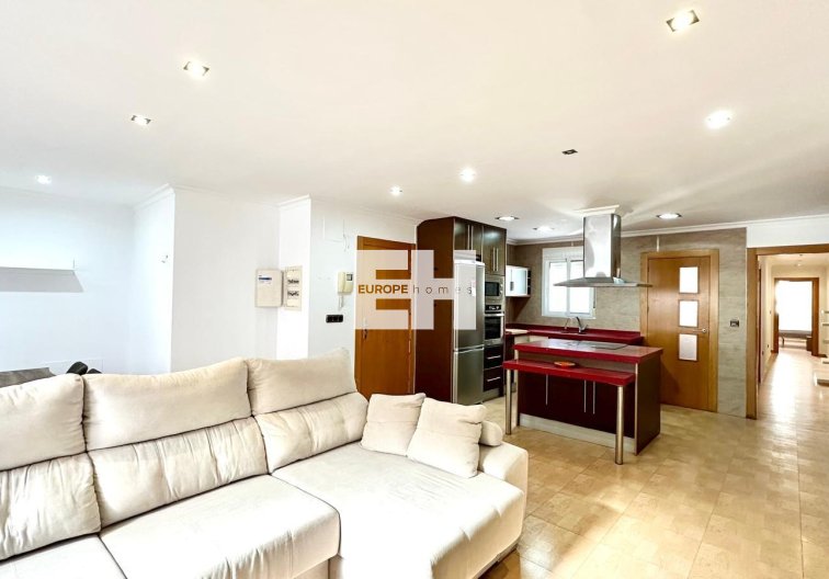 Segunda mano - Apartamento  - Torrevieja - Centro