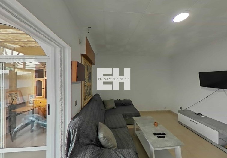 Segunda mano - villa - Torrevieja - San Luis