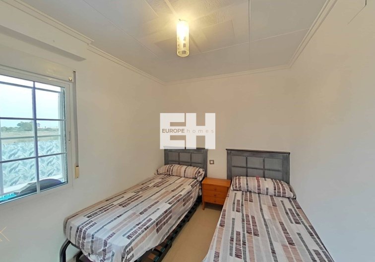 Segunda mano - villa - Torrevieja - San Luis