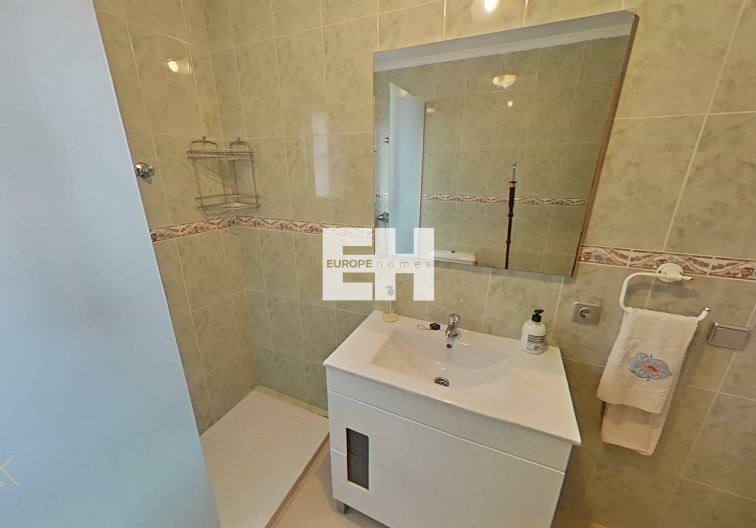 Segunda mano - villa - Torrevieja - San Luis