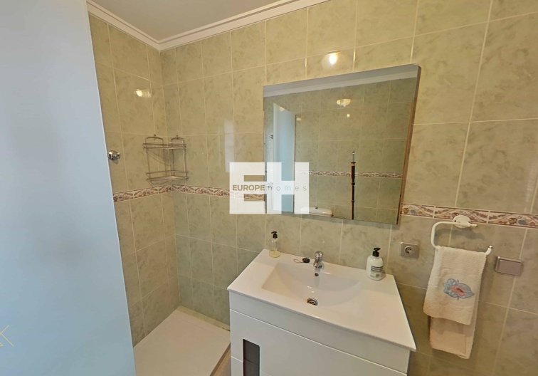 Segunda mano - villa - Torrevieja - San Luis