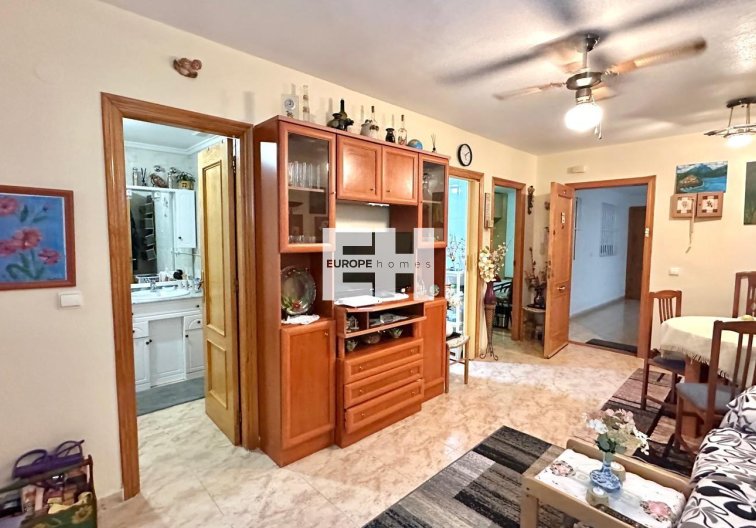 Segunda mano - Apartamento  - Torrevieja - Centro