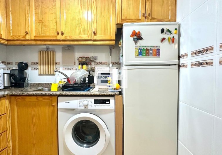 Segunda mano - Apartamento  - Torrevieja - Centro