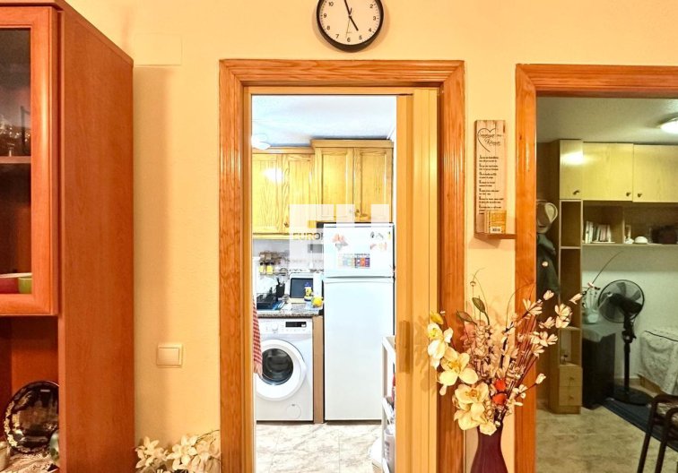 Segunda mano - Apartamento  - Torrevieja - Centro