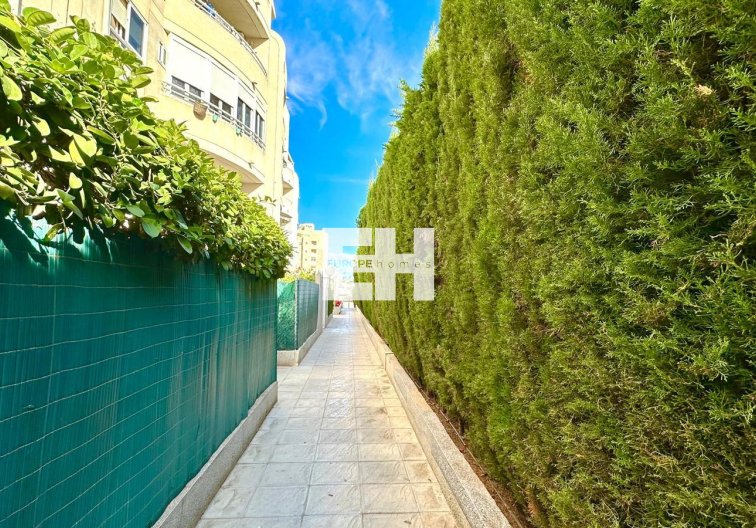 Herverkoop - Appartement - Torrevieja - Playa del Cura