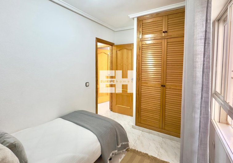 Herverkoop - Appartement - Torrevieja - Playa del Cura