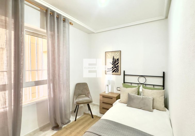 Herverkoop - Appartement - Torrevieja - Playa del Cura