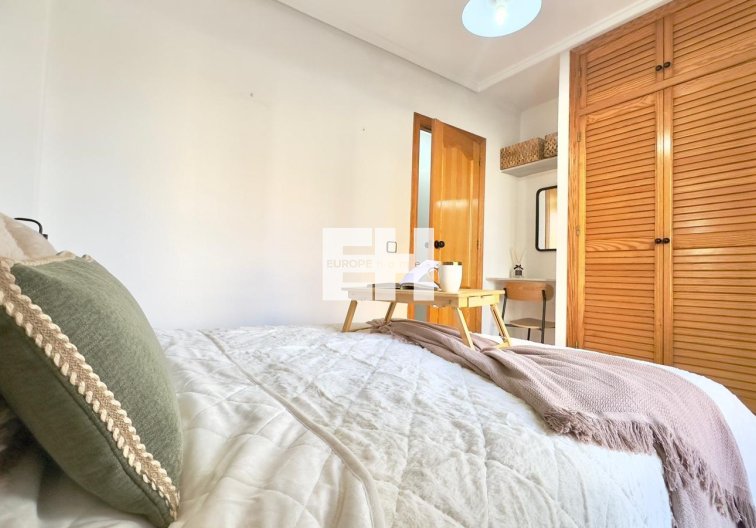 Herverkoop - Appartement - Torrevieja - Playa del Cura