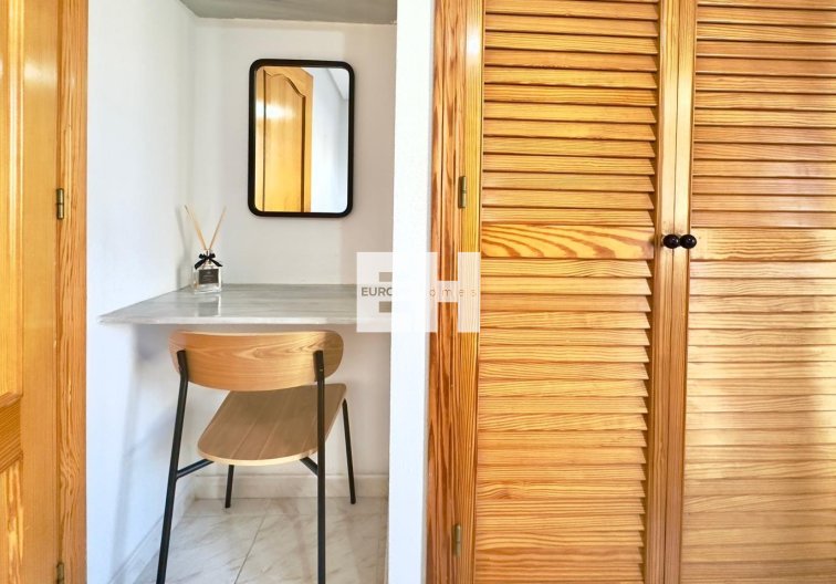 Herverkoop - Appartement - Torrevieja - Playa del Cura