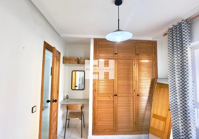 Herverkoop - Appartement - Torrevieja - Playa del Cura