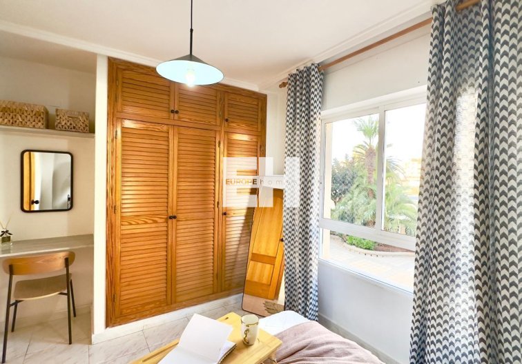 Herverkoop - Appartement - Torrevieja - Playa del Cura