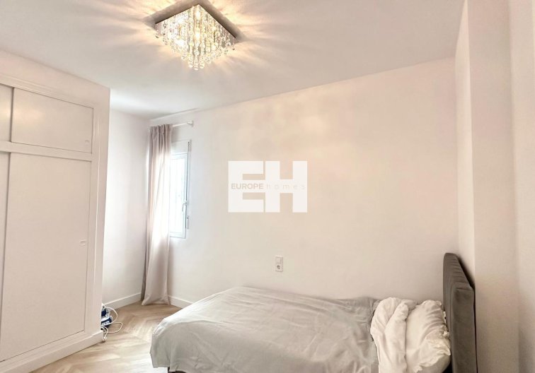 Segunda mano - Apartamento  - Torrevieja - Centro