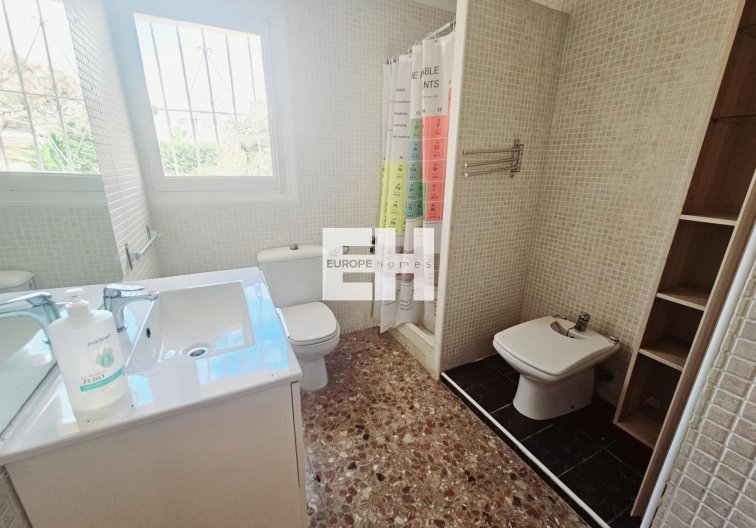 Segunda mano - villa - Torrevieja - Los Balcones - Los Altos Del Edén