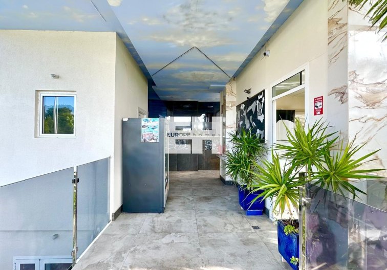 Resale - Apartment - Finestrat