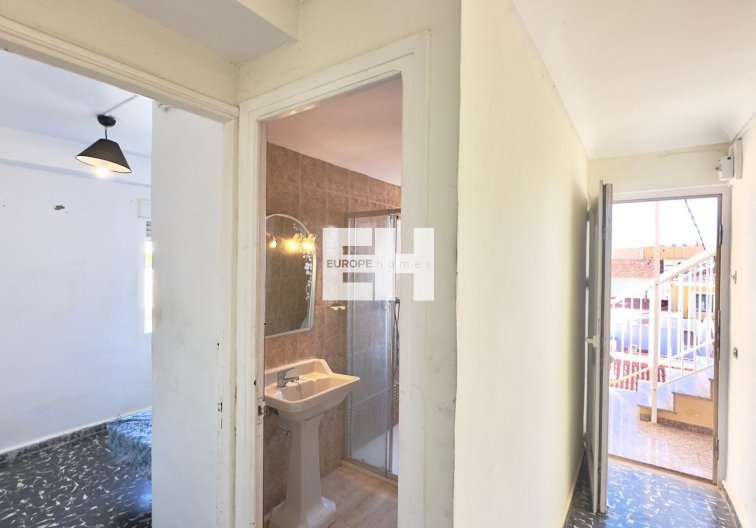 Segunda mano - Apartamento  - Torrevieja - Zona Los Frutales