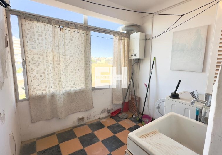 Segunda mano - Apartamento  - Torrevieja - Zona Los Frutales
