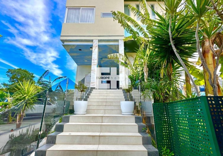 Resale - Apartment - Finestrat