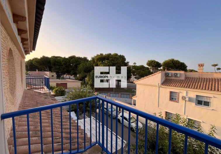 Wiederverkauf - town house - Orihuela Costa - Campoamor