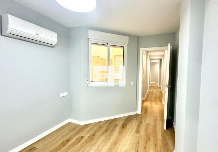 Segunda mano - Apartamento  - Torrevieja - La Mata Pueblo