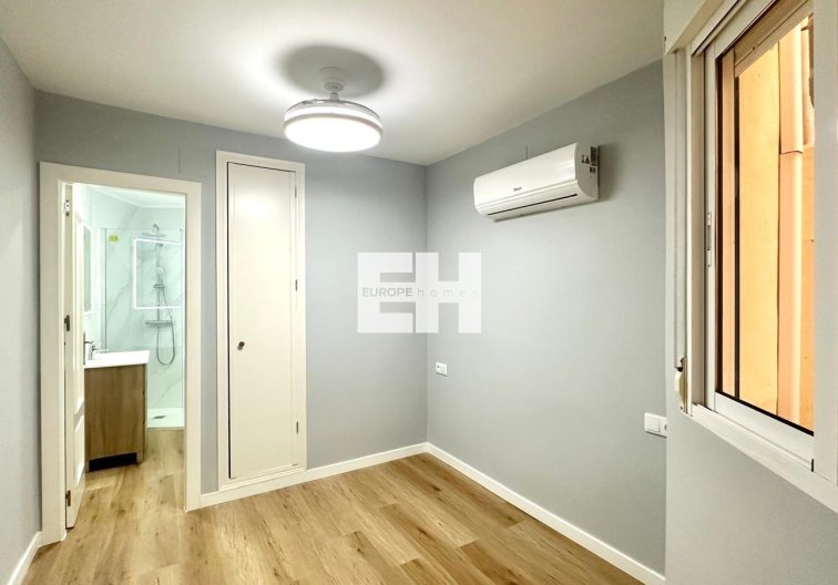 Segunda mano - Apartamento  - Torrevieja - La Mata Pueblo