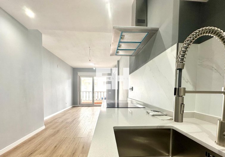 Segunda mano - Apartamento  - Torrevieja - La Mata Pueblo