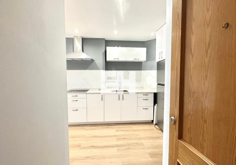 Segunda mano - Apartamento  - Torrevieja - La Mata Pueblo