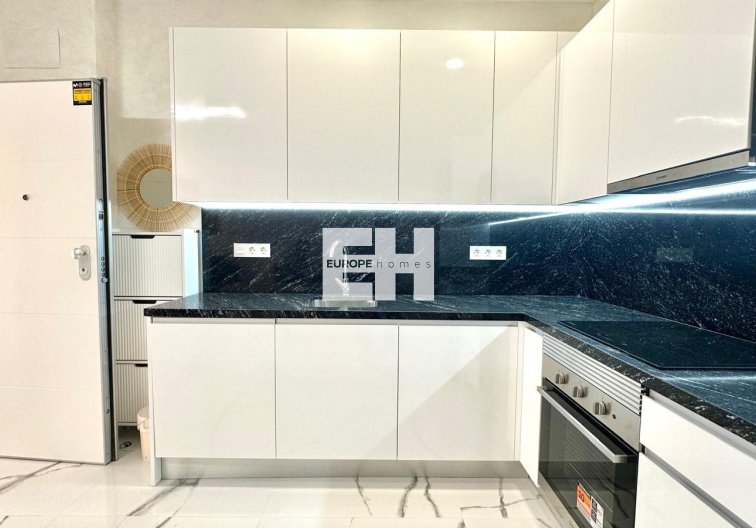 Segunda mano - Apartamento  - Torrevieja - Playa del Cura