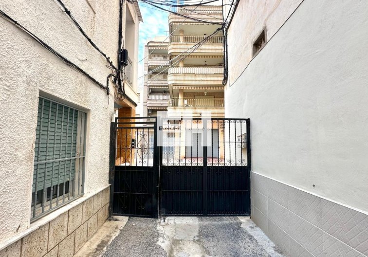 Segunda mano - town house - Torrevieja - Playa del Cura