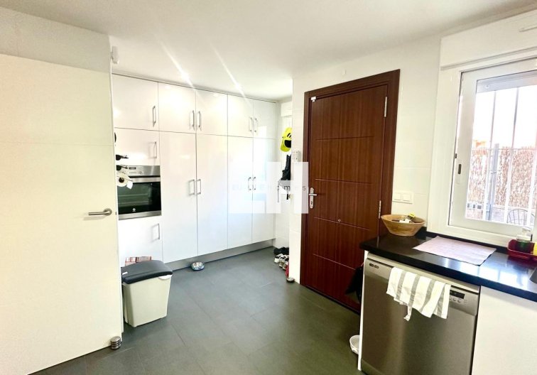 Segunda mano - town house - Torrevieja - Aguas Nuevas