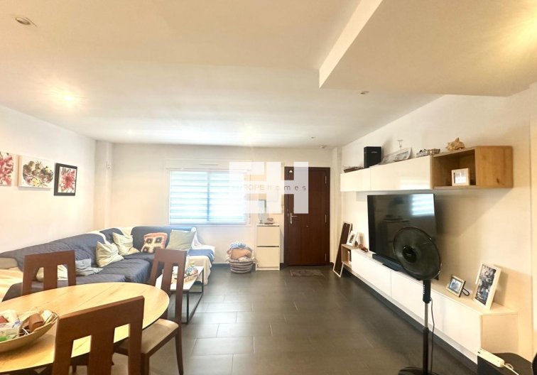 Segunda mano - town house - Torrevieja - Aguas Nuevas