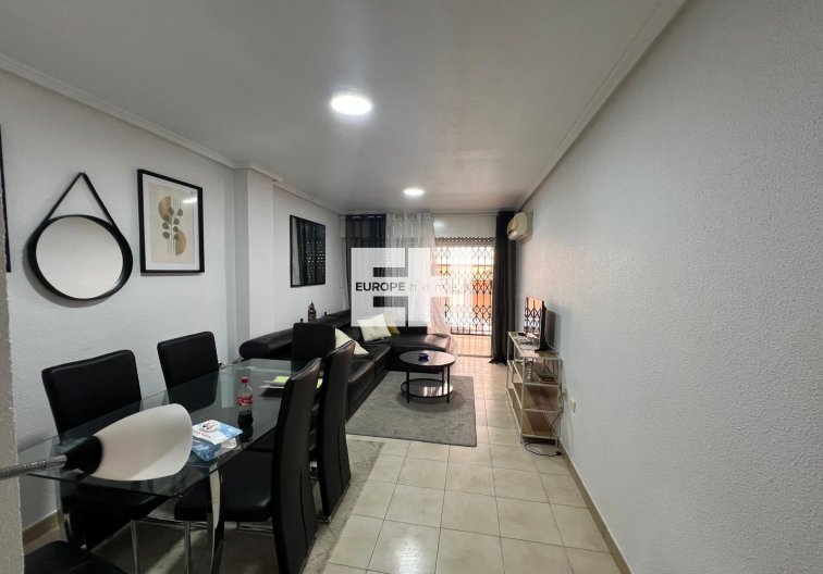 Wiederverkauf - Wohnung - Torrevieja - Playa del Cura
