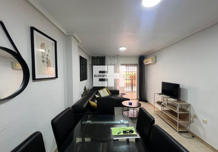 Wiederverkauf - Wohnung - Torrevieja - Playa del Cura