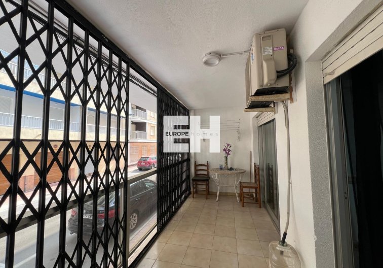 Wiederverkauf - Wohnung - Torrevieja - Playa del Cura