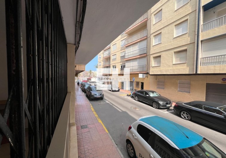 Wiederverkauf - Wohnung - Torrevieja - Playa del Cura