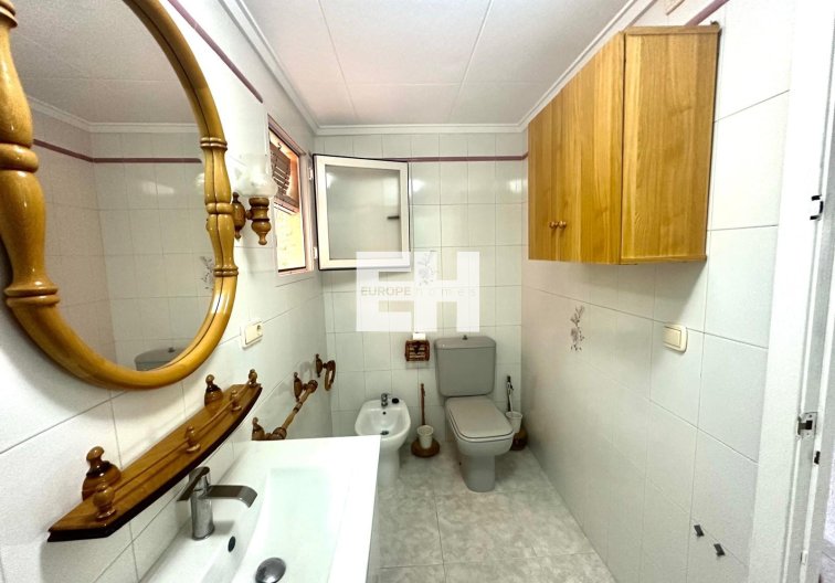 Segunda mano - Apartamento  - Torrevieja - Centro