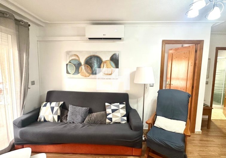 Segunda mano - Apartamento  - Torrevieja - Acequion