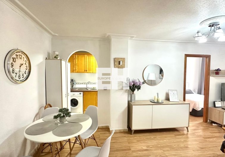 Segunda mano - Apartamento  - Torrevieja - Acequion