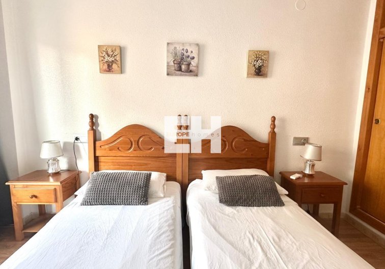 Segunda mano - Apartamento  - Torrevieja - Acequion