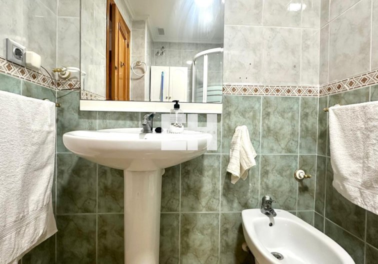 Segunda mano - Apartamento  - Torrevieja - Acequion