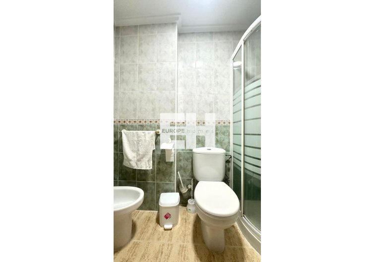 Segunda mano - Apartamento  - Torrevieja - Acequion