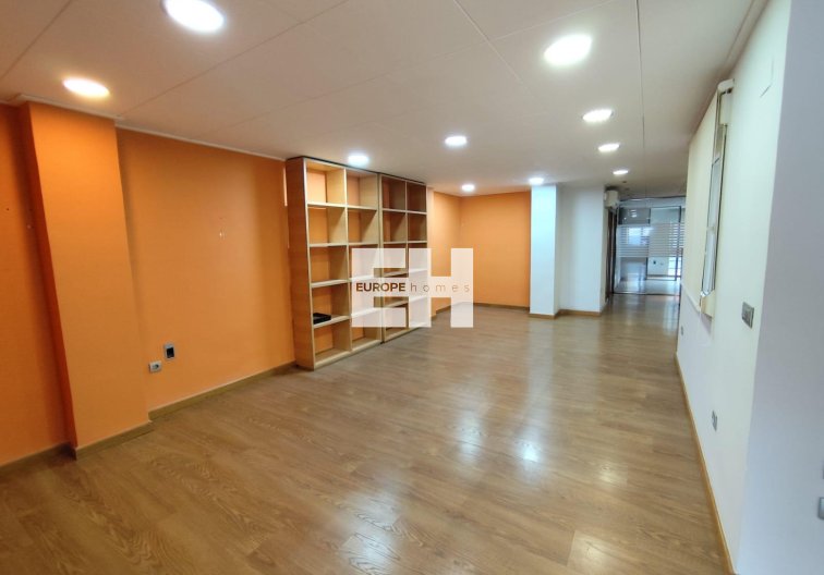 Segunda mano - Apartamento  - Torrevieja - Puerto