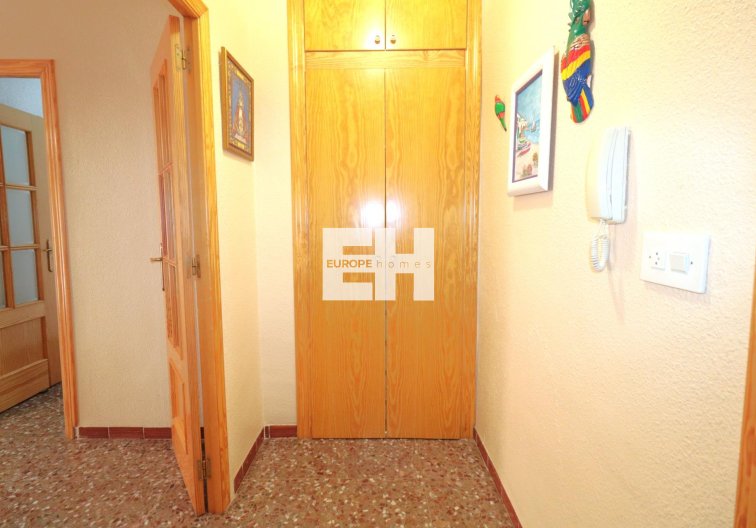 Segunda mano - Apartamento  - Torrevieja - Acequion