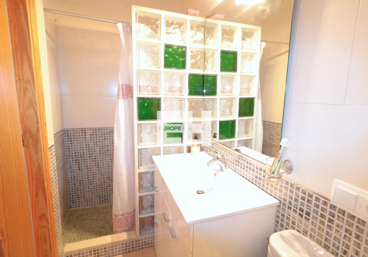 Segunda mano - Apartamento  - Torrevieja - Acequion