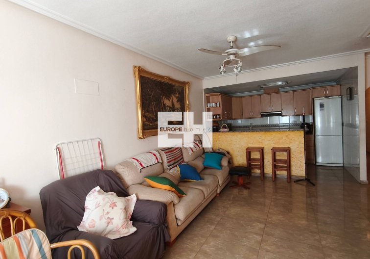 Segunda mano - Apartamento  - Torrevieja - Estacion De Autobuses
