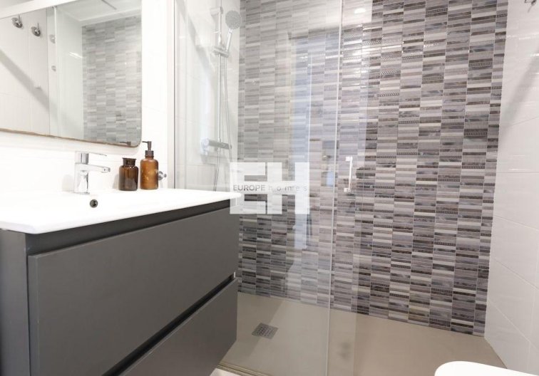 Segunda mano - Bungalow - Pilar de la Horadada - Costa Blanca