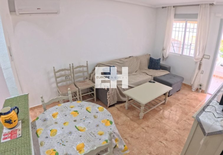 Segunda mano - Bungalow - Torrevieja - El Limonar