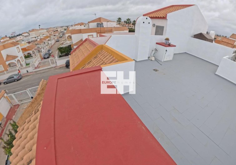 Segunda mano - Bungalow - Torrevieja - El Limonar